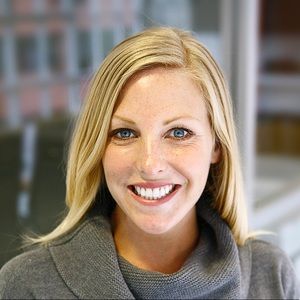 Meet your Posher, Leslie